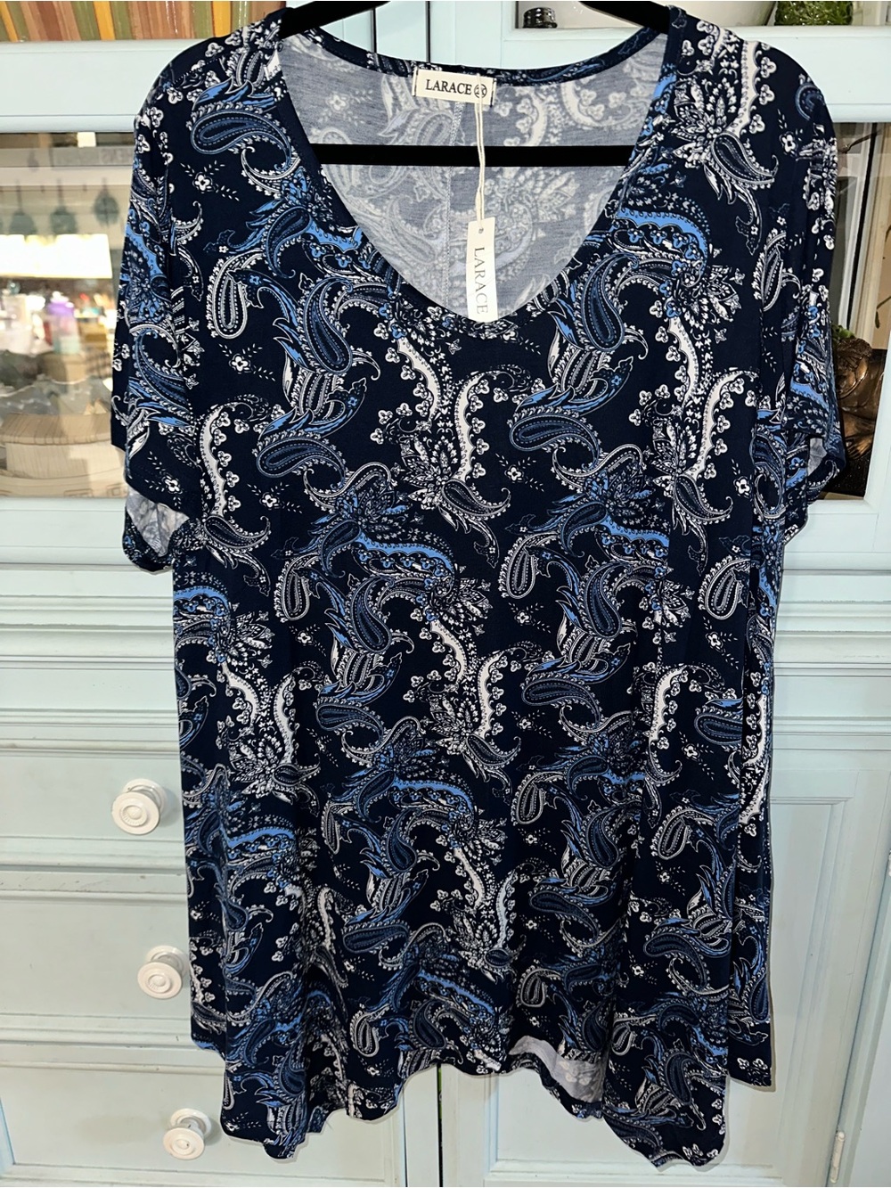 Larace Navy Paisley V-Neck Tunic Top